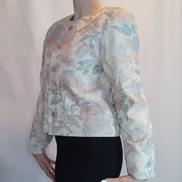 Conrad C. Collection Brocade Jacket. - Picture 2 of 10